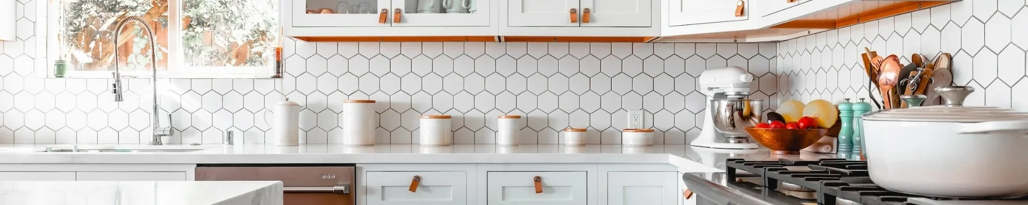 Tile backsplash in a modern kitchen | Altimate Flooring  | Rapid City, SD